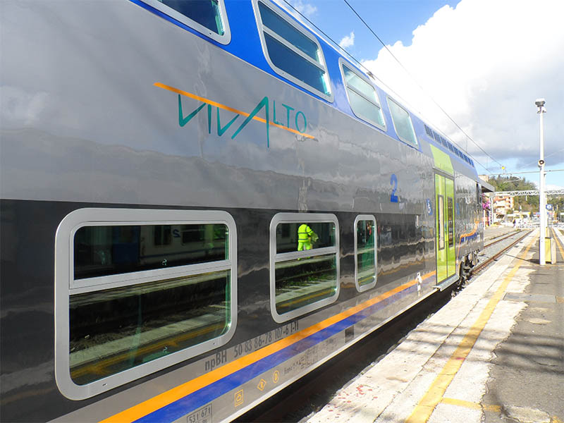 Il nuovo Vivalto alla stazione di Velletri
