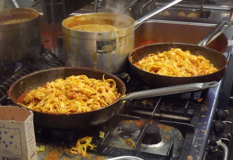 Lariano, dal 19 al 21 giugno torna la Festa delle pappardelle al cinghiale
