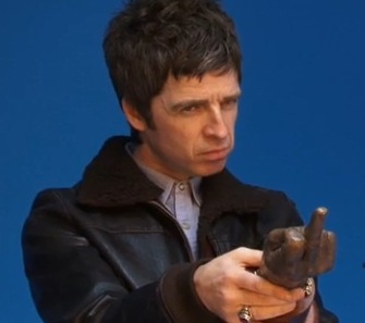 Noel Gallagher è il nuovo Alfonso Signorini della musica