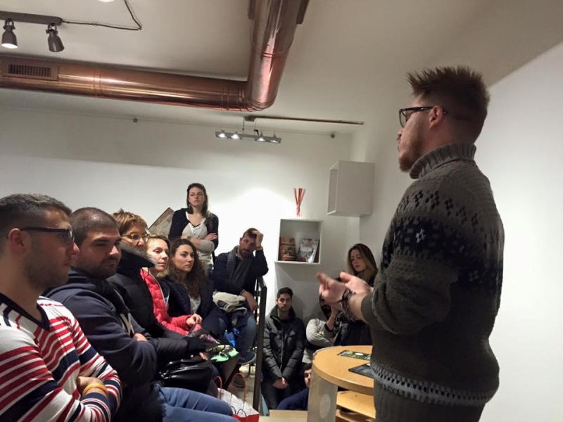 Ismaele La Vardera presenta il suo libro “Le piccole cose fanno la differenza”
