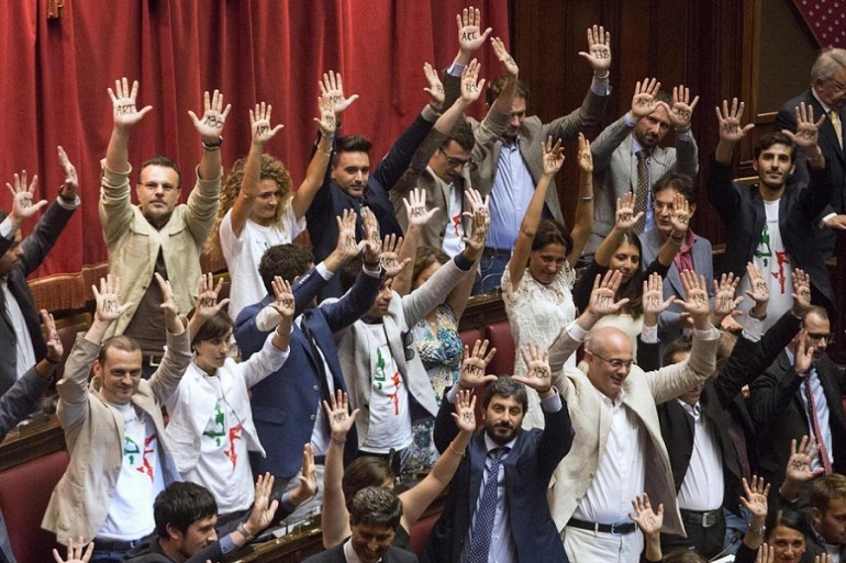 Al di là della destra e della sinistra