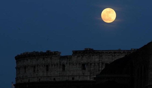 La notte della Superluna