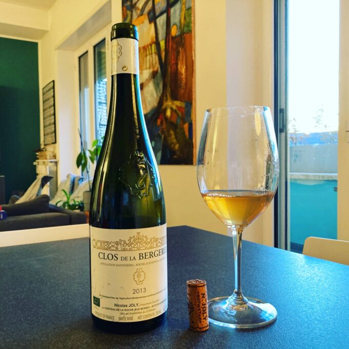 Clos de la Bergerie 2013 di Nicolas Joly Nel mondo del vino, così come in tutti gli altri mondi, capita di incontrare, più o meno direttamente, personalità di spicco. Vi racconto chi ho incontrato lungo il fiume Loira.