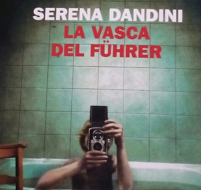 Musa a chi: le incredibili vite di Lee Miller Lee Miller è stata una fotografa dalle mille identità. Ritrovati recentemente i suoi scatti, sono tornate allo scoperto le sue imprese.