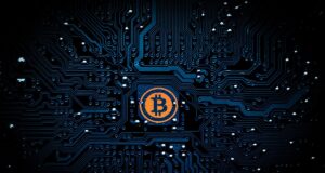 Il bitcoin può essere considerata una moneta? Bitcoin è la più celebre criptovaluta. Ma davvero è una valuta, cioè possiamo farci la spesa? Chi pagherebbe una pizza in bitcoin sapendo che il suo valore potrebbe raddoppiare in poco tempo? Conosciamo meglio questo strumento prima di rispondere.
