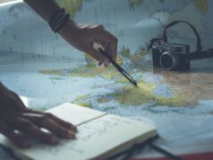 Viaggiare aumenta l’empatia? Un argomento di forte discussione tra gli scienziati è se viaggiare e vedere il mondo renda le persone più empatiche