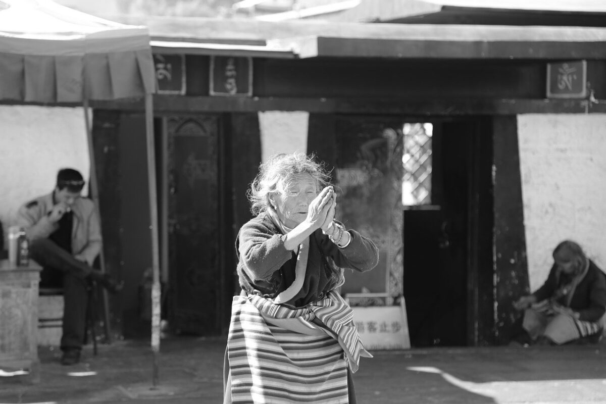 Silenzio, limitazioni e censure: sono questi i pilastri sui quali è costruita la Corea del Nord, un regime del quale l’unica cosa di cui possiamo esser certi è che sappiamo ben poco.