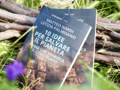 10 idee per salvare il pianeta (prima che finisca il cioccolato) Fresco di stampa e di contenuti, questo decalogo green punta a fornire ispirazione a chi volesse vivere in chiave ambientalista.