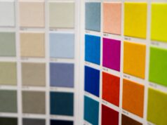 Via libera ai colori: abbinamenti irrinunciabili ia libera ai colori: gli abbinamenti del 2021