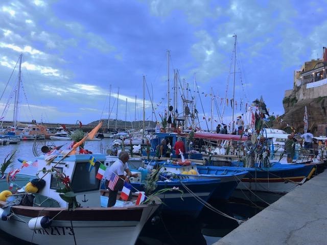 Santa Candida a Ventotene: 10 giorni di festeggiamenti che precedono il 20 Settembre. Vediamo insieme perché si merita una tale celebrazione!