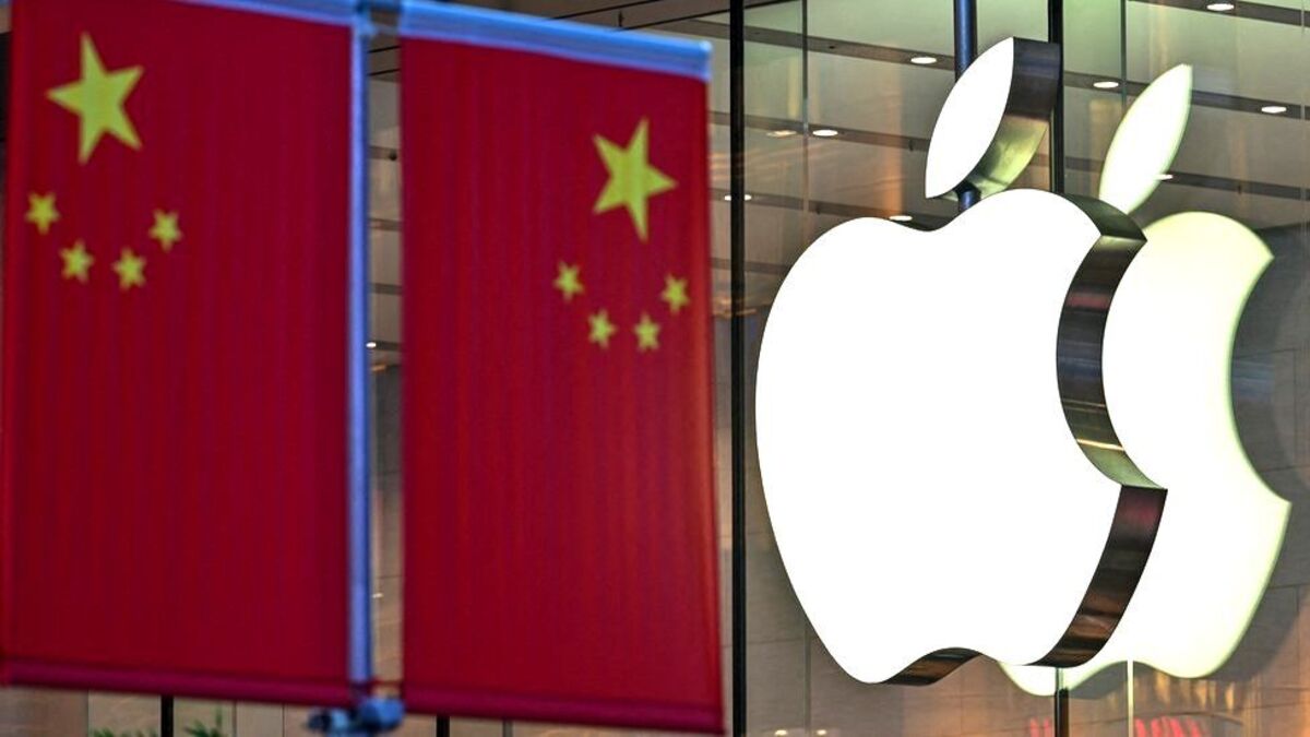 Nel 2016 per allentare le stringenti norme regolatorie di Pechino, Tim Cook CEO di Apple avrebbe siglato un accordo da 275 mld di dollari. Ecco cosa prevedeva.
