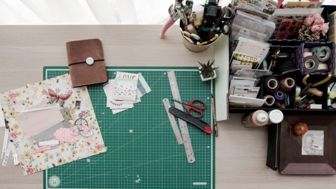 Non sai che regalare a Natale? Vintage, sostenibilità e moda: regalo perfetto Non sai che regalare a Natale? Vintage, sostenibilità e moda: regalo perfetto.