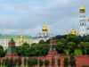 Russia e sanzioni: cosa sono e cosa comportano Le misure progettate per danneggiare l'economia russa dopo l'invasione dell'Ucraina: prezzi più elevati per le famiglie russe e la carenza di alcuni beni.